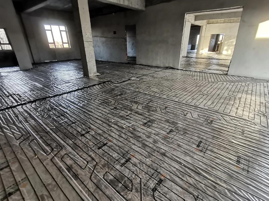 哈尔滨煤改电什么时候安装夏季阴雨天多,石墨烯电地暖可能无法正